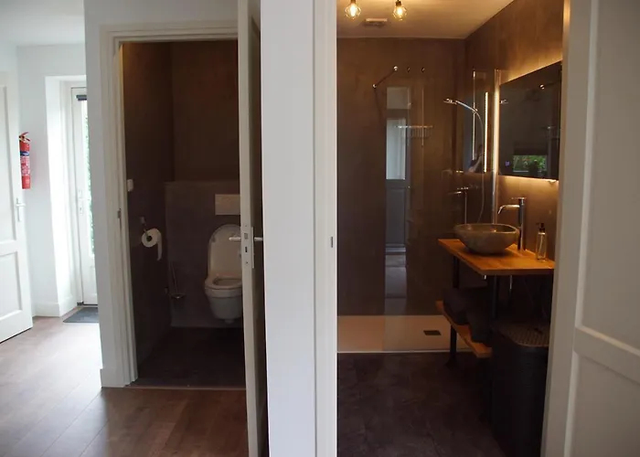 Zur Gruenen Heide 3*